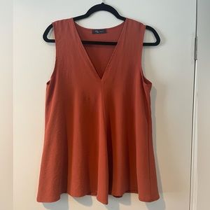 Salmon KLD professional blouse tank. Like new! Size L